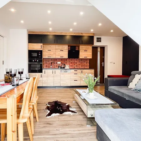 Krupowki W Podworku Zakopane